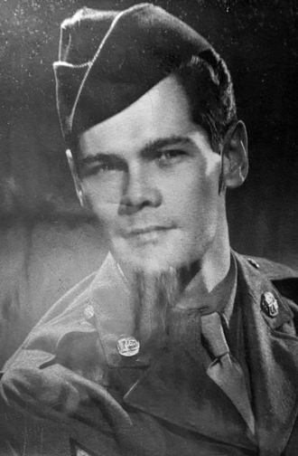 Wayne Soper Brown van Deest