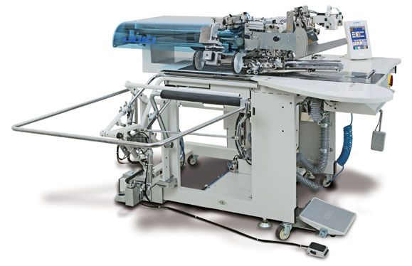 JUKI APW-895N and APW-896N
Lockstitch, Automatic Welting Machine
APW-895N (for straight pockets with flaps)
APW-896N (for slanted pockets with flaps)