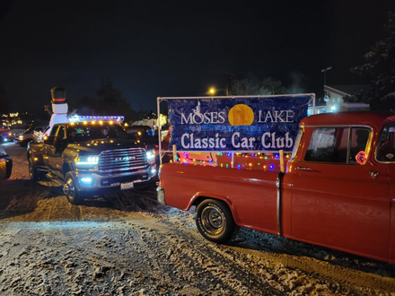 1955 Chevy with club signs
