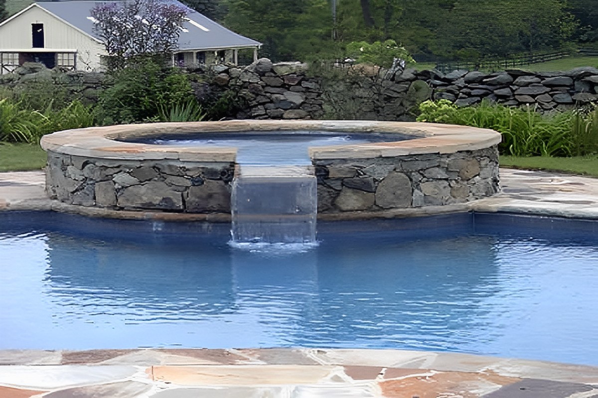 ingrund pool spa near Leesburg, Va
