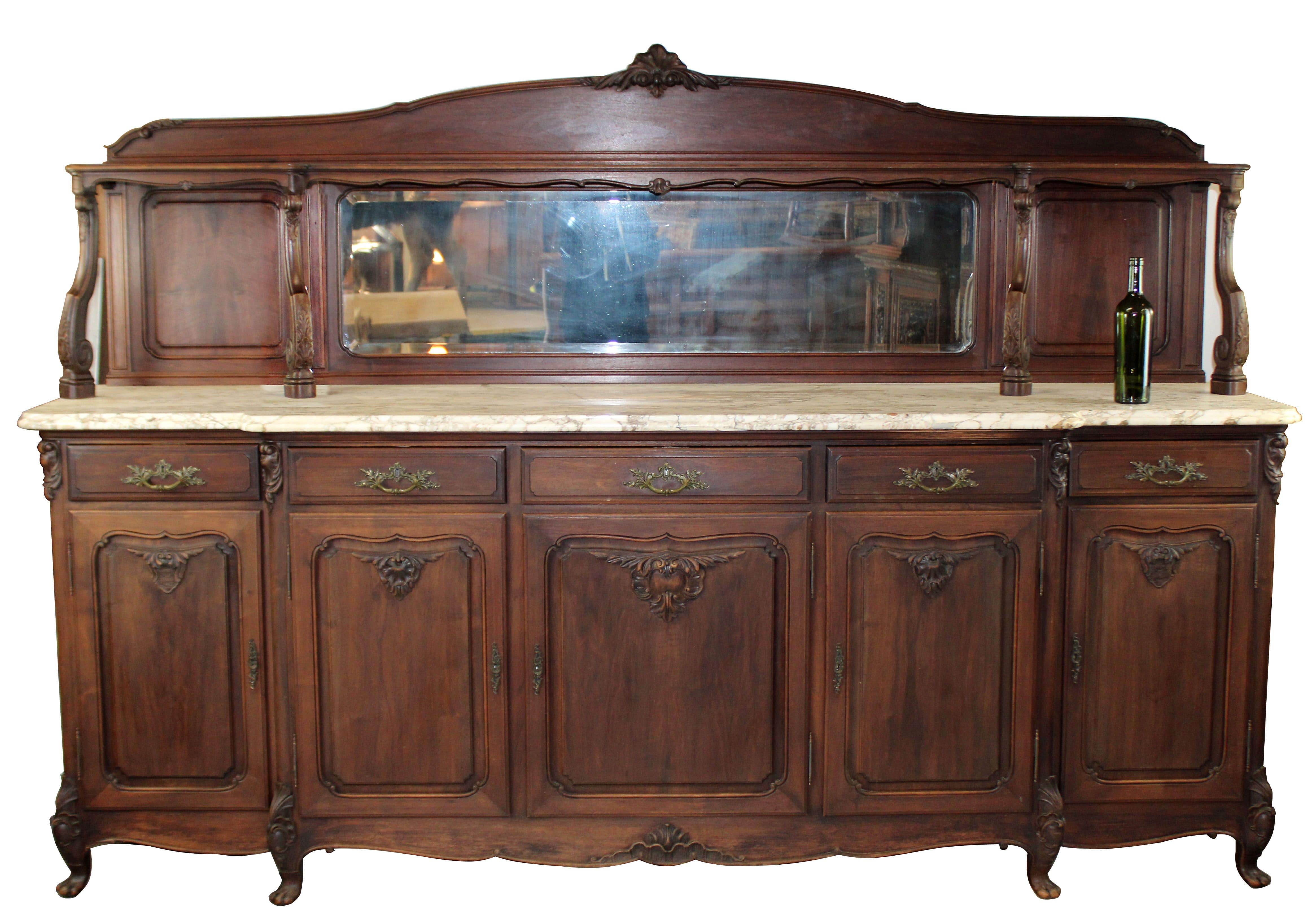 French Louis XV sideboard in walnut with marble