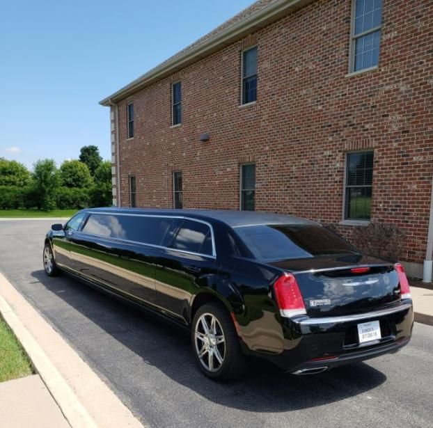 A recent limousines job in the Orland Park, IL area