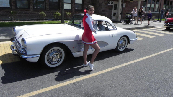 1959 Chevrolet Corvette - Lady's Choice - John & Debbie Sobolesky