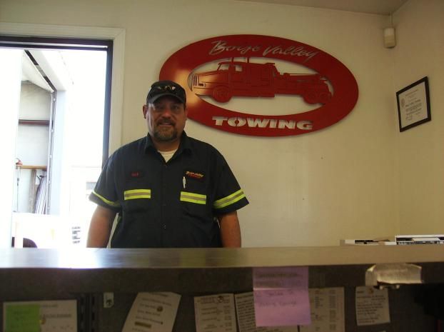 An employee at Boise Valley Towing
