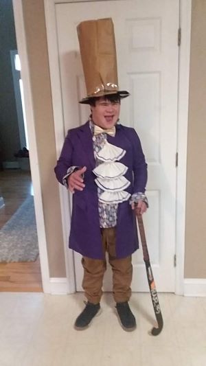 Pic of Joey in Top Hat and Wanka costume.  Horse Racing Picks from WebPony.com