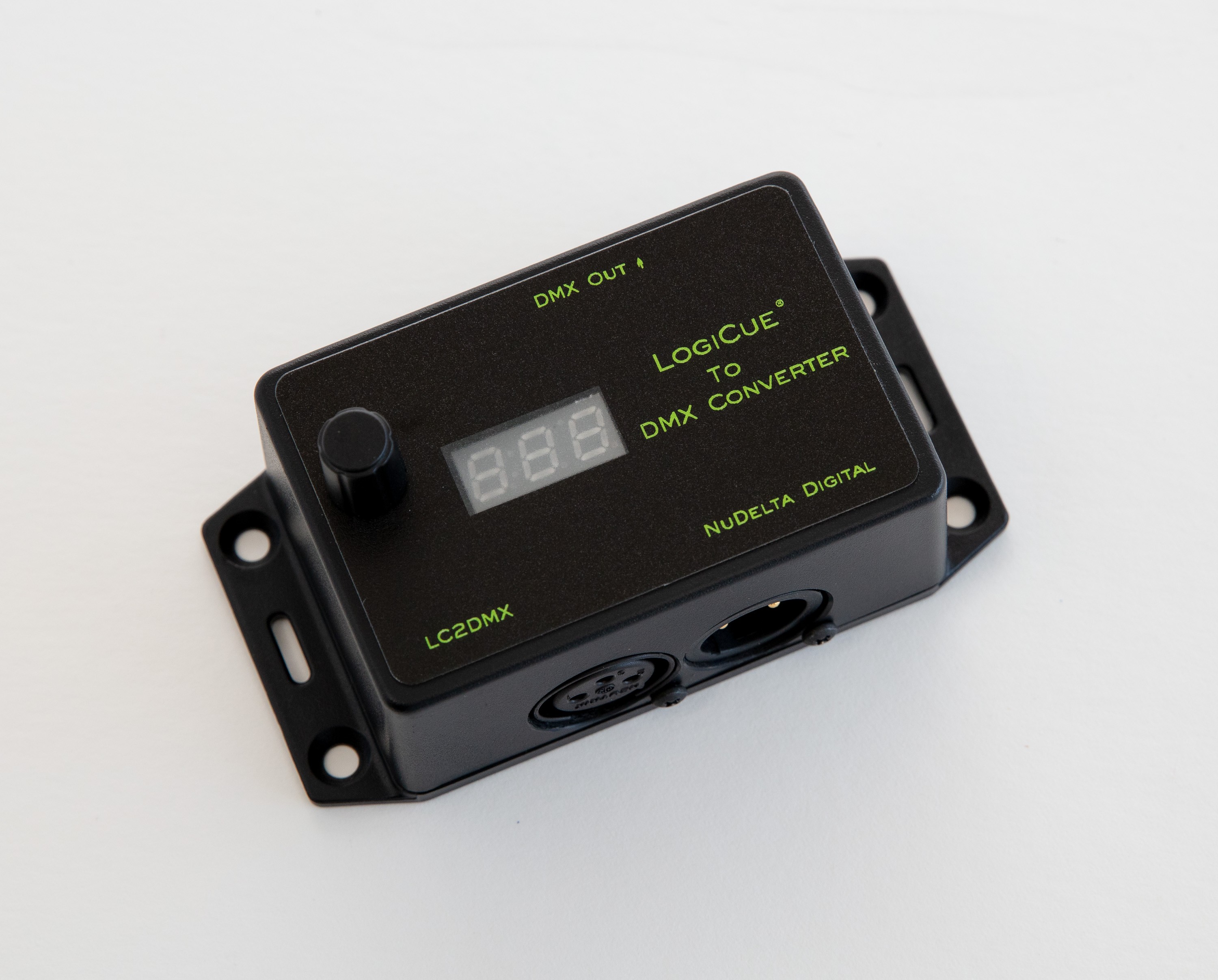A picture of the LC2DMX which is a DMX converter for the LogiCue System.