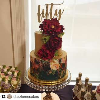 Topper: Gold Glitter Acrylic
Cake: Dazzle Me Cakes