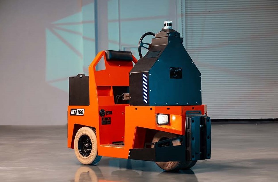 CYNGN
AI-POWERED AMR's
AUTONOMOUS MOBILE ROBOTS 
Tugger with MOTREC MT-160 Tow Tractor