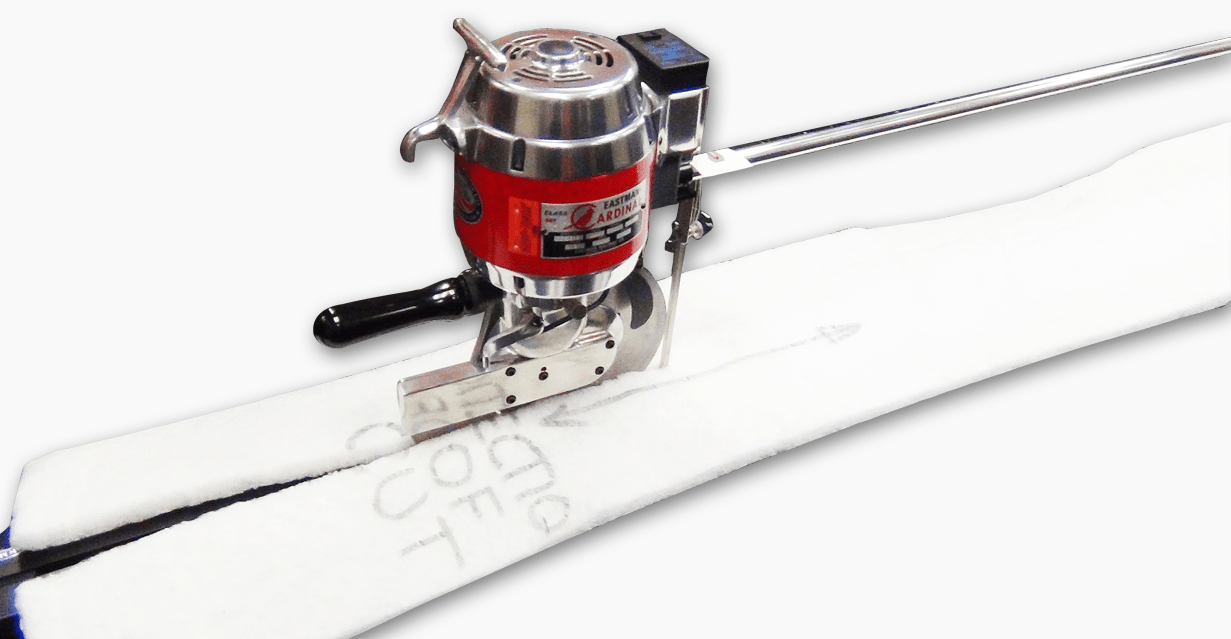 EASTMAN Heavy Duty Falcon® 562
MODEL 562FALHD75X – Featuring Eastman’s Heavy-Duty 562 Cardinal Round Knife, mounted on a skate and bearing system