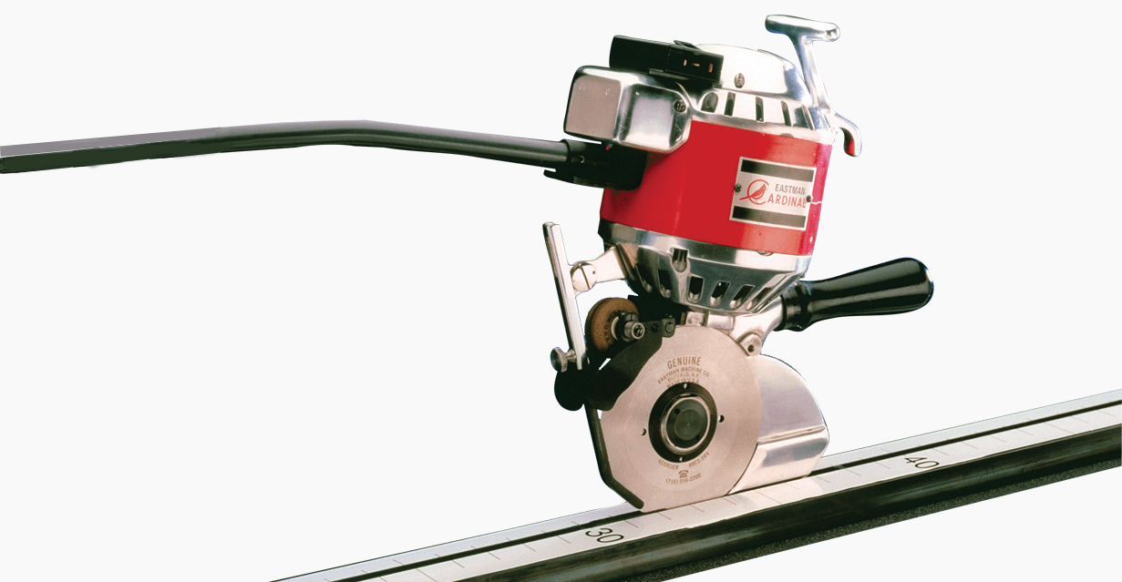 EASTMAN Heavy Duty Falcon® 548
MODEL 548FALHD5H – Featuring Eastman’s Heavy-Duty 548 Cardinal® Round Knife, mounted on a skate and bearing system