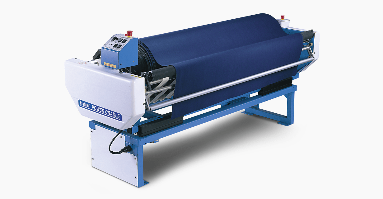 EASTMAN Power Cradle
The Power Cradle System provides an efficient way of feeding a variety of material to the cutting system from a cradle