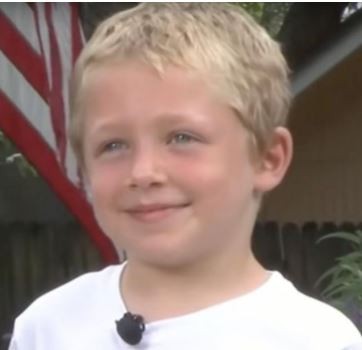 Brave 7-year Old Swims Over an Hour to Save Family