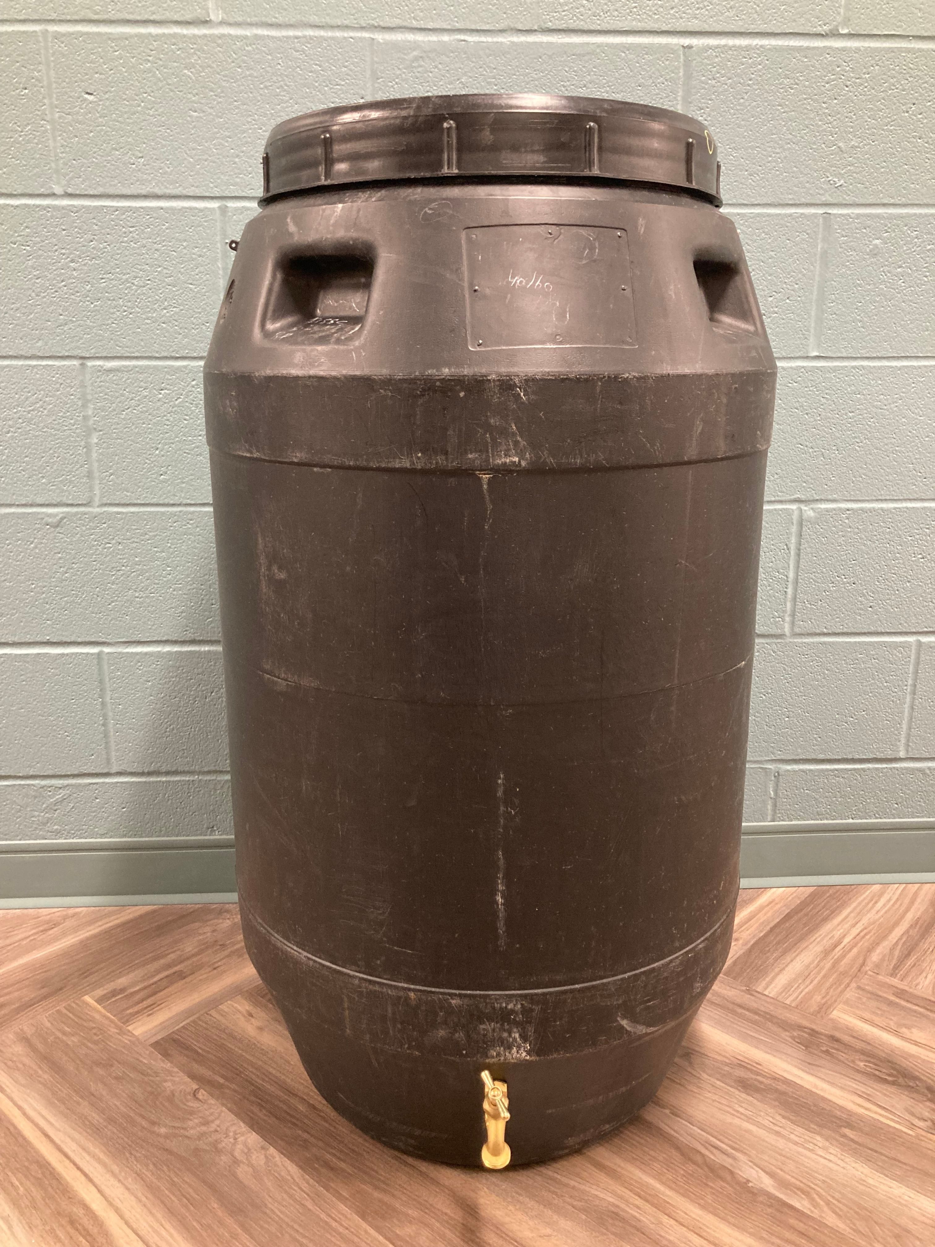 Photo of unpainted rain barrel 
