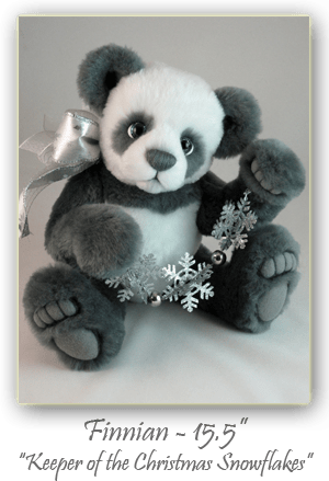 Finnian-hand crafted 15½ inch plush synthetic panda artist bear